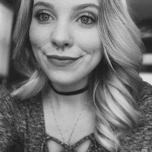 Meet your Posher, Laenee